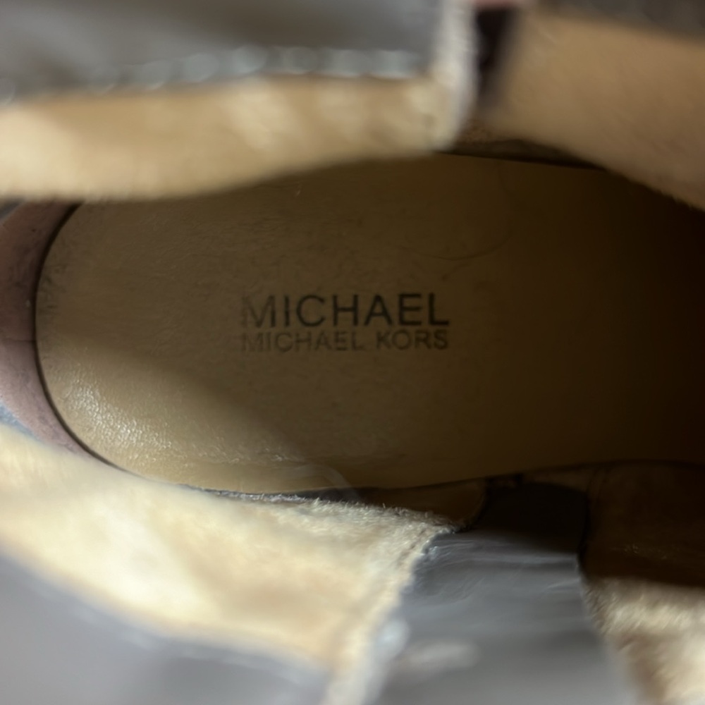 Michael Kors‎ Gray Suede Booties- 7 - Picture 6 of 7